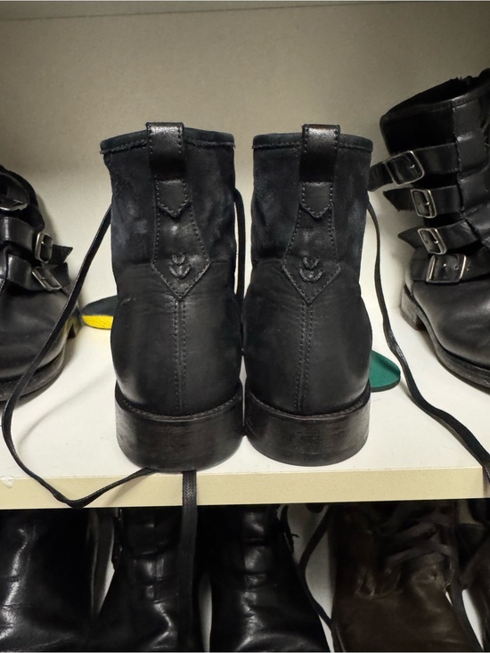 $798 JOHN VARVATOS Fleetwood Boots in Black Wax Suede sz8.5 main image 8